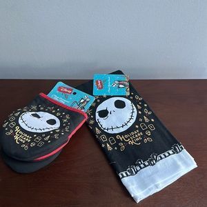 Disney The Nightmare Before Christmas kitchen towels and mitts